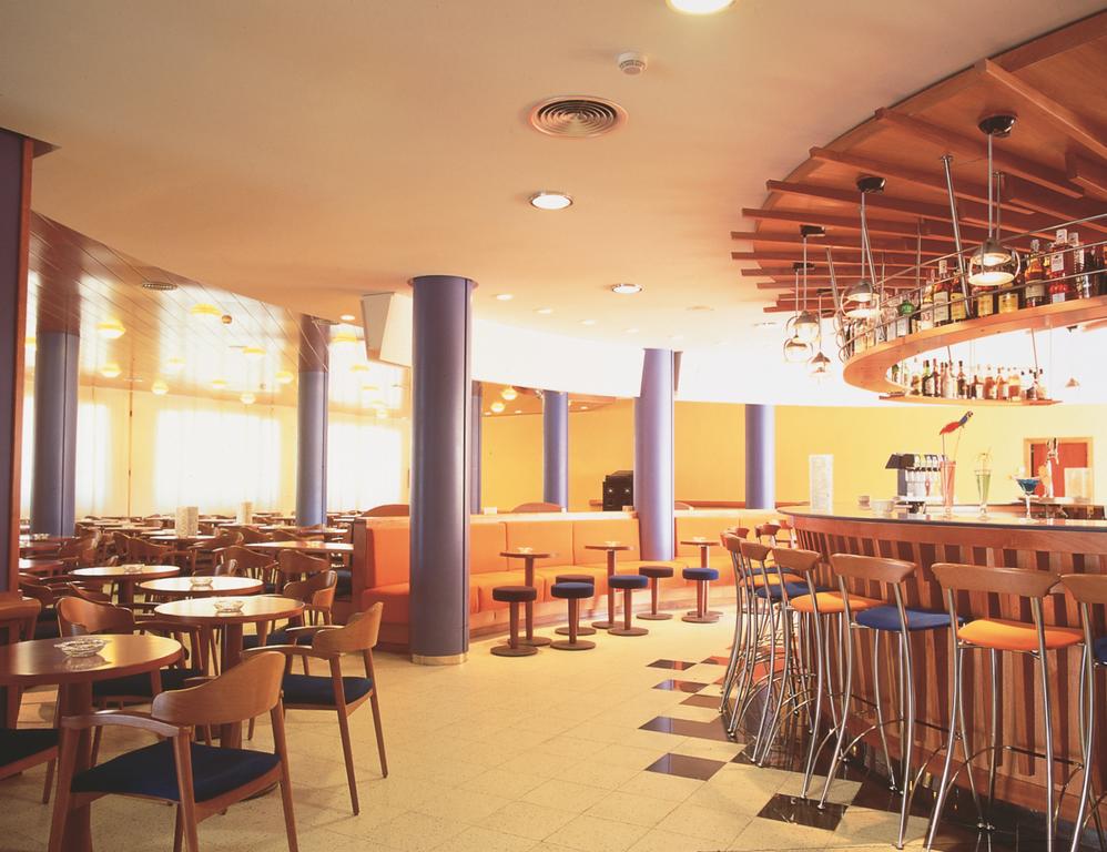 Fenals Garden Hotel
