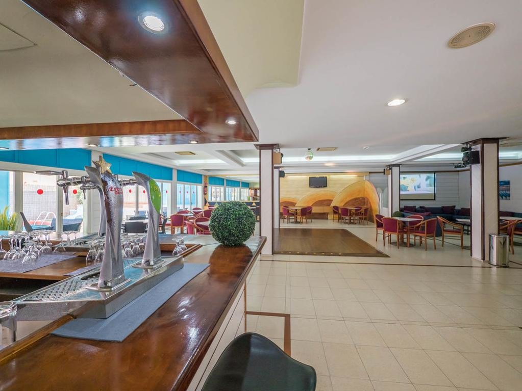 Hotel Golden Sand