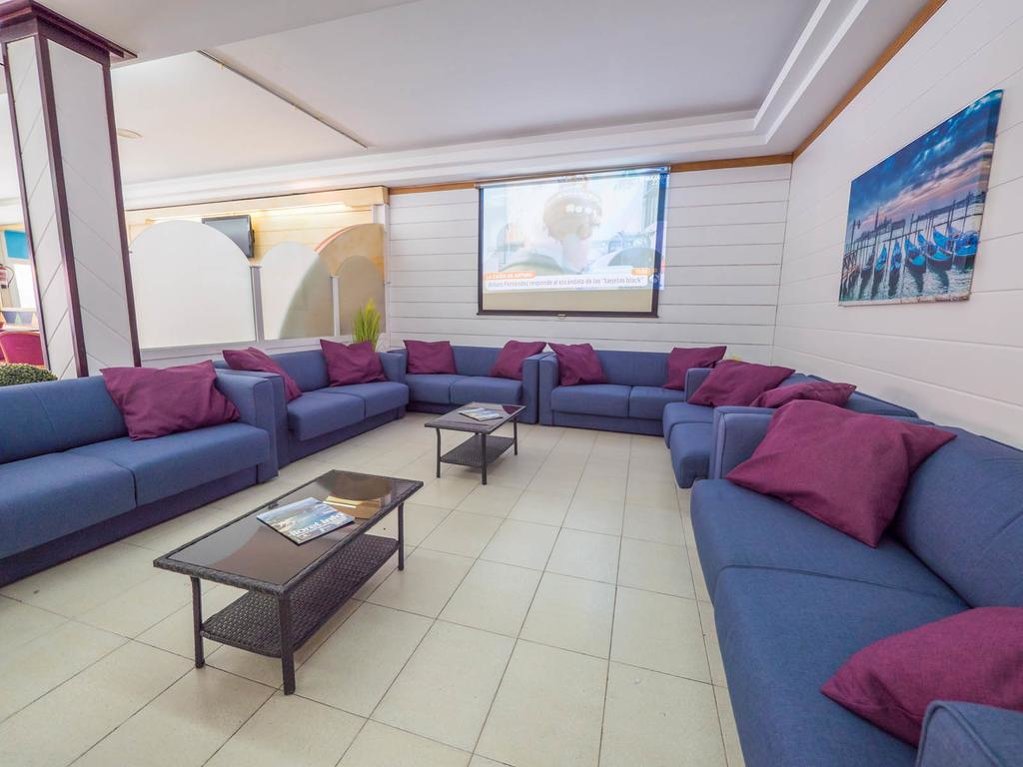 Hotel Golden Sand