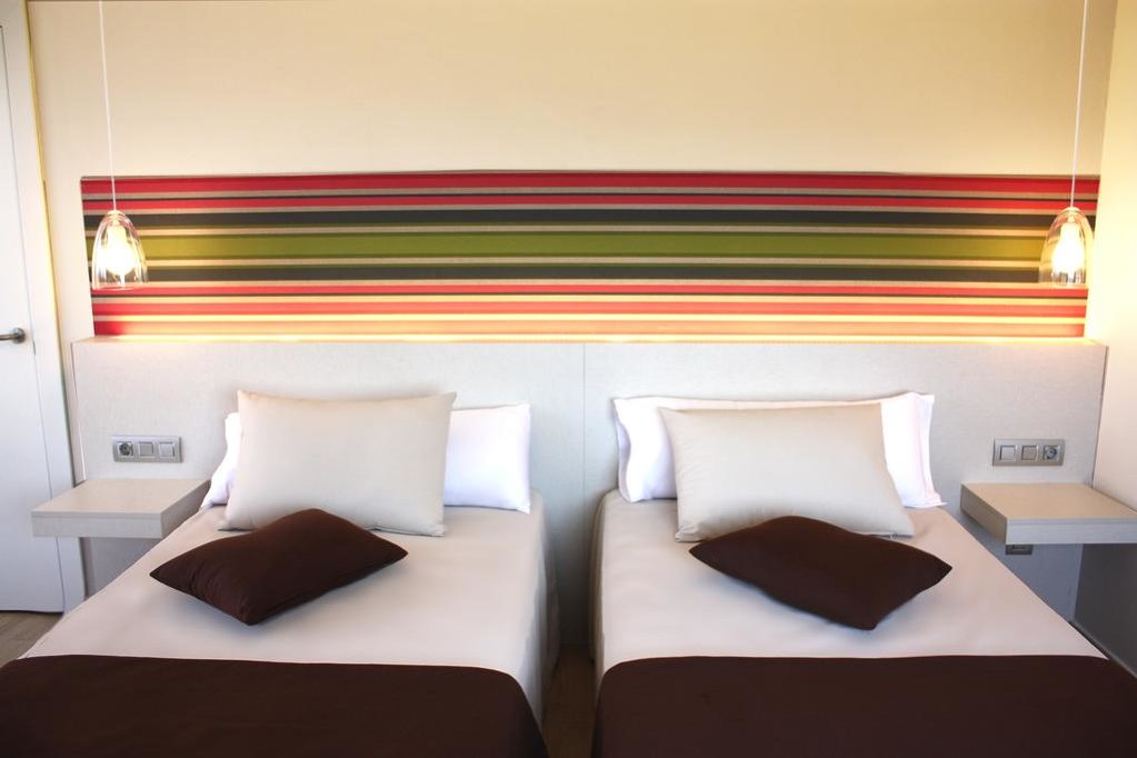 Hotel Alegria Plaza Paris