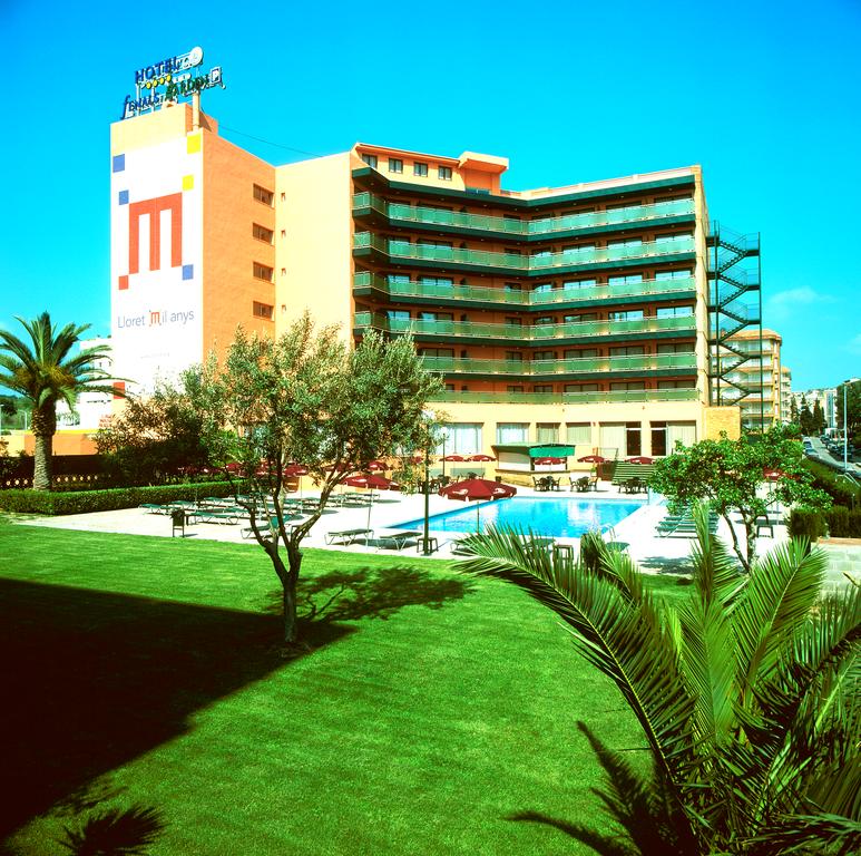Fenals Garden Hotel