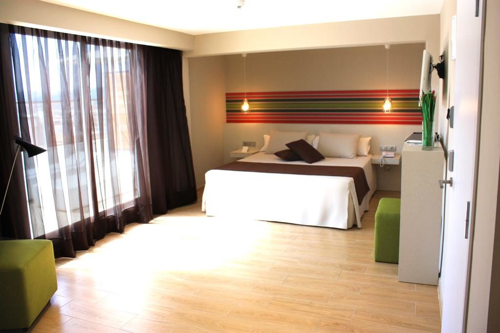 Hotel Alegria Plaza Paris