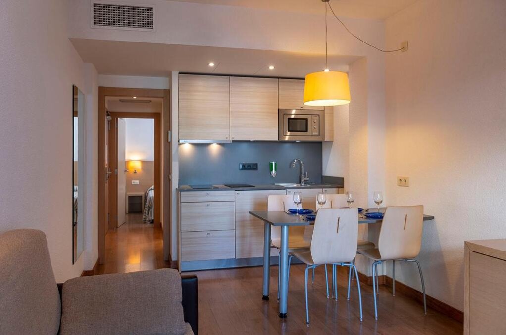 Almirall Apartments