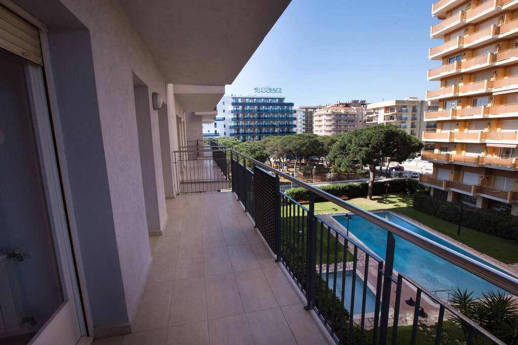 Apartamentos Blanes Condal