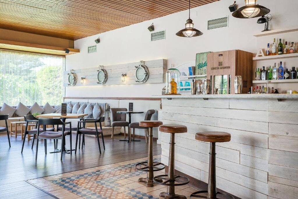 Hotel Alga