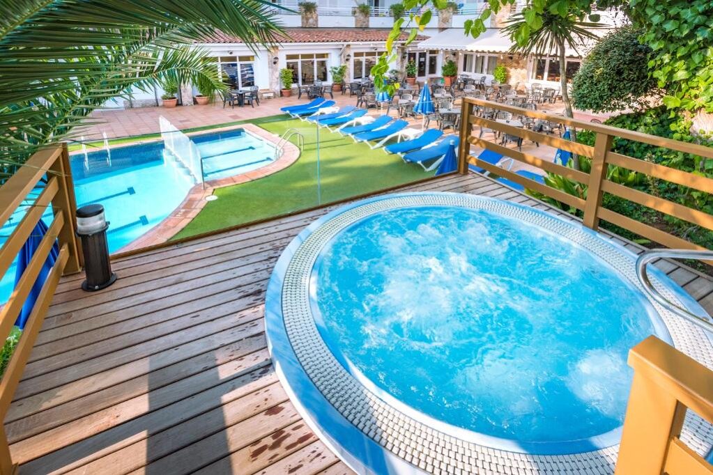 Hotel GHT Neptuno-Tossa & Venus SPA