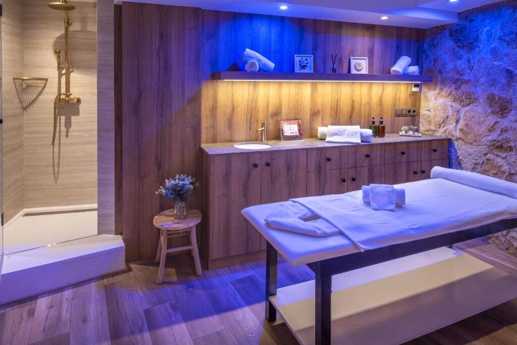 Hotel GHT Neptuno-Tossa & Venus SPA