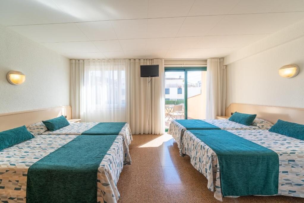 Hotel Medes II