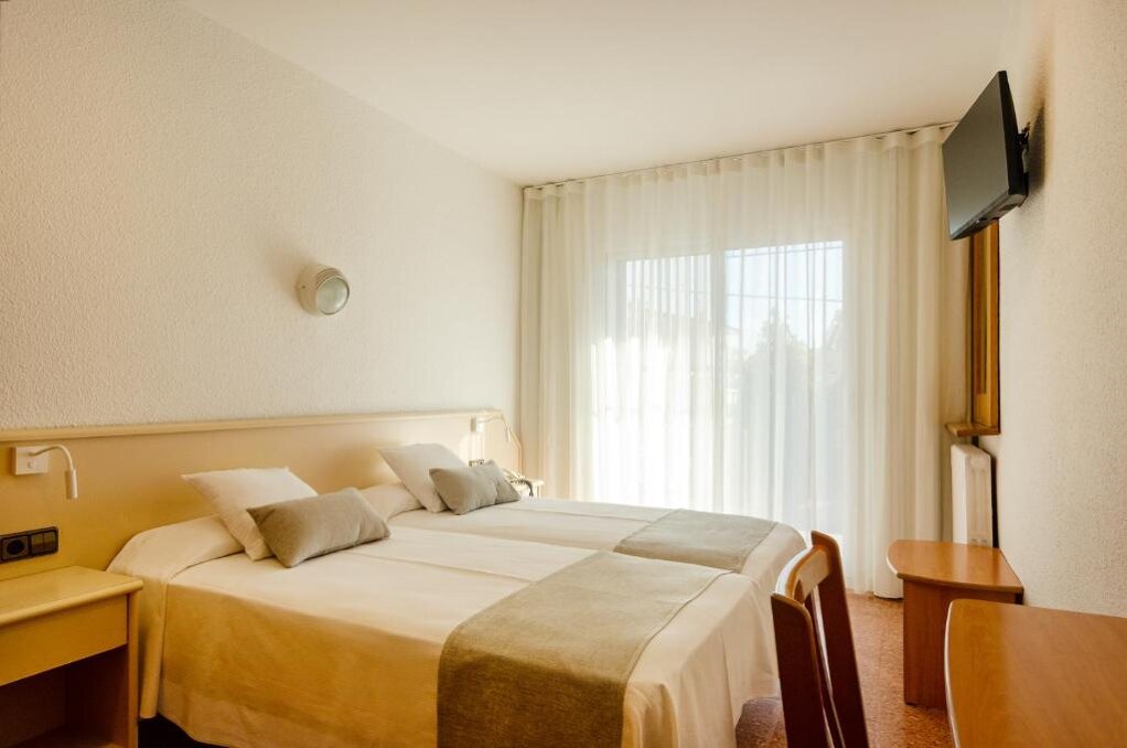 Hotel Medes II