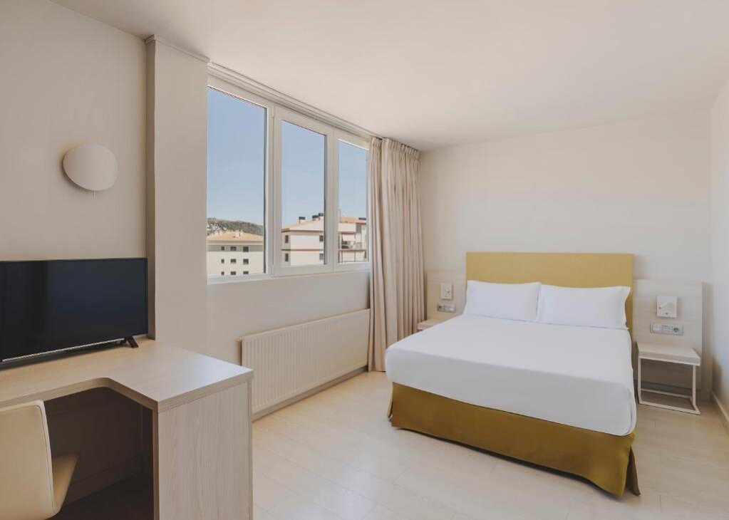 Hotel Mediterraneo