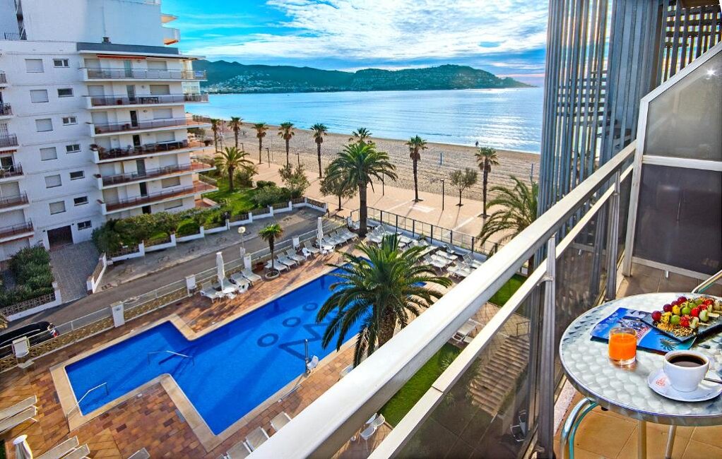 Hotel Monterrey Roses