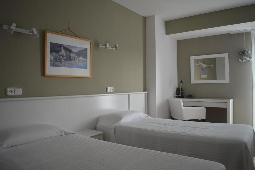 Hotel Nou Estrelles