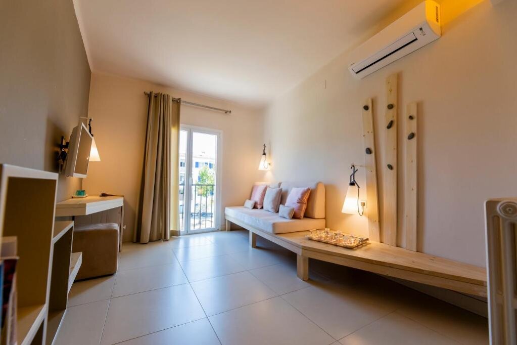 Hotel Tarongeta