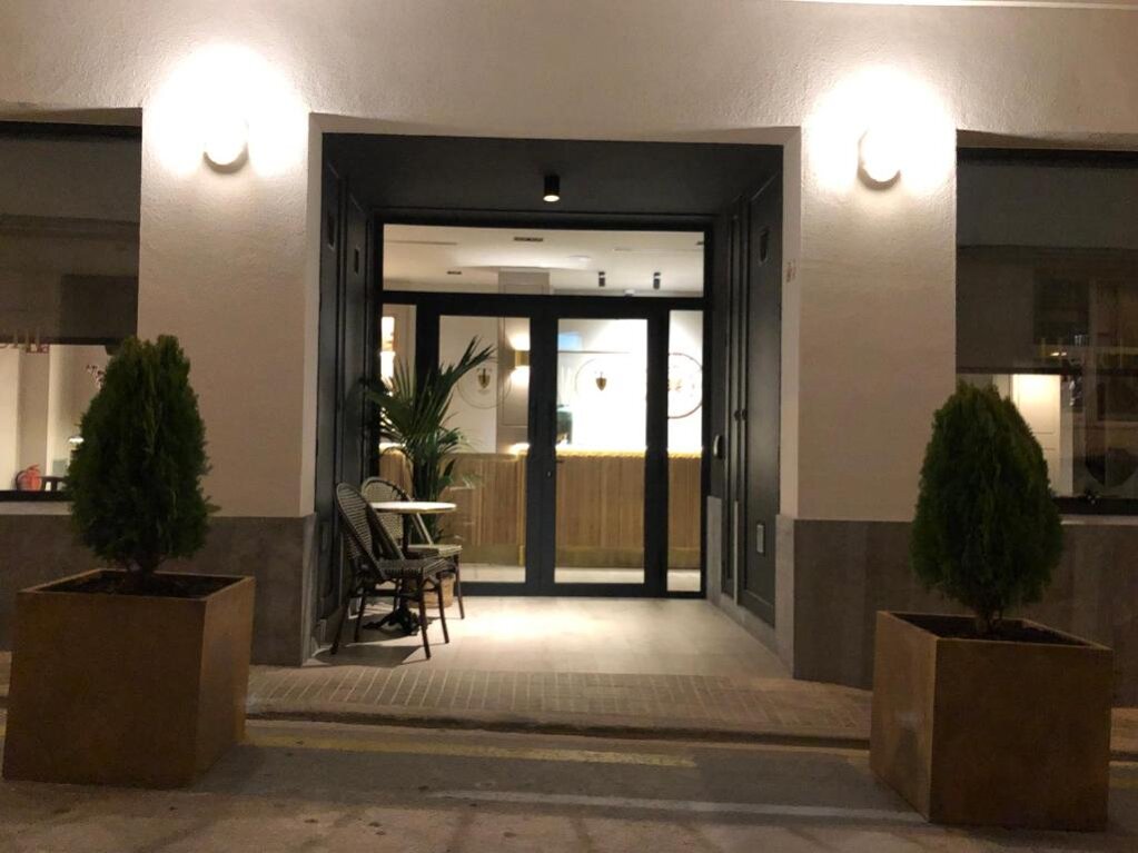 Hotel Torrent