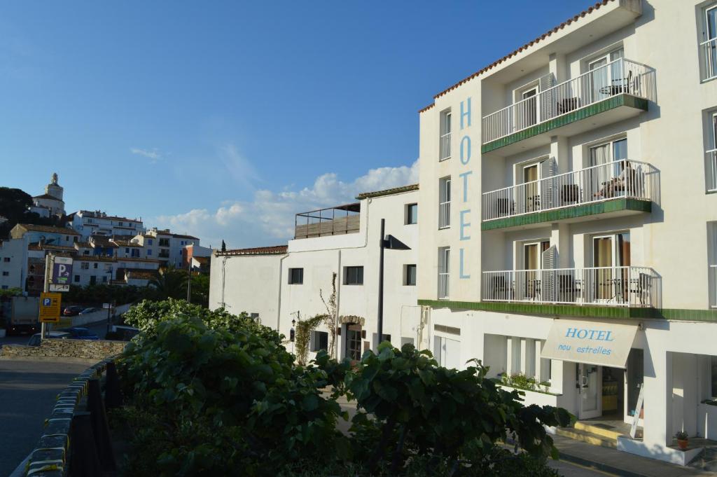 Hotel Nou Estrelles