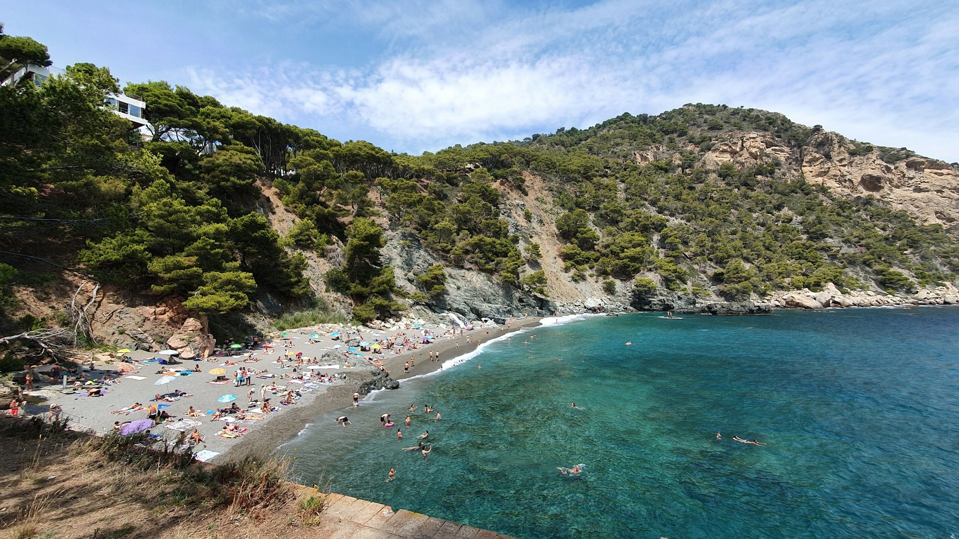 Platja Fonda beach in Begur - 2023 - Visit Costa Brava