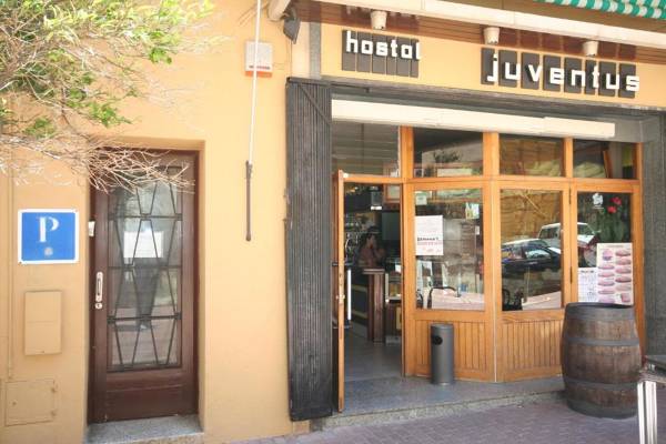 Hostal Juventus Portbou