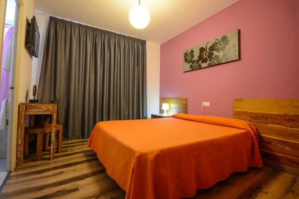 Hostal Ancora Lloret de Mar