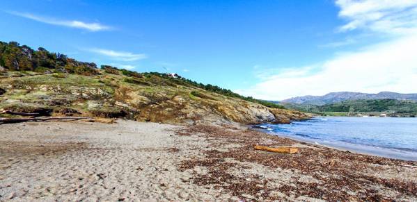 Platja del Borró de dins (petita de Garbet)  Colera