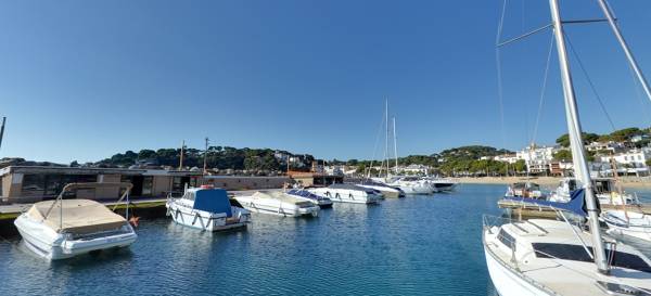 Llafranc port Llafranc