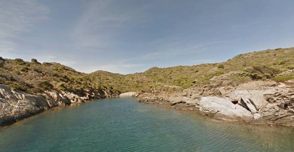 Ses Ielles beach Cadaqués