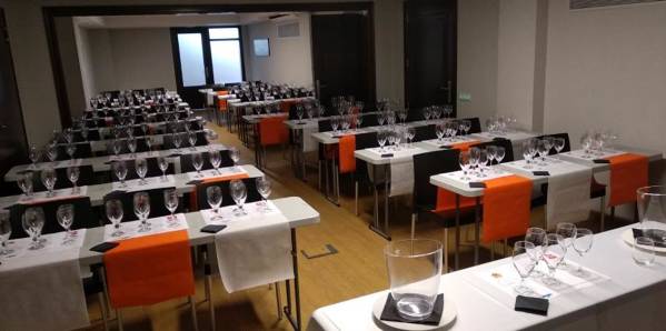 Hotel business school in Lloret de Mar