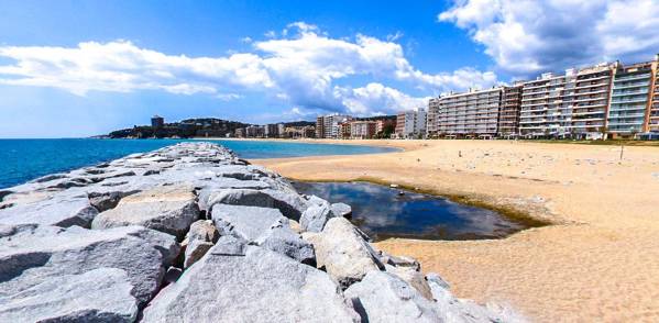 The 12 Best Beaches To Go With Children Visit Costa Brava
