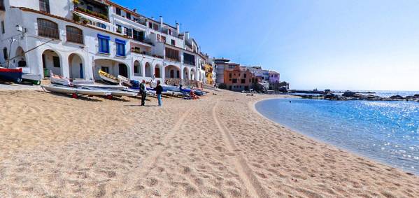 Port Bo o Platja de les Barques beach Calella de Palafrugell