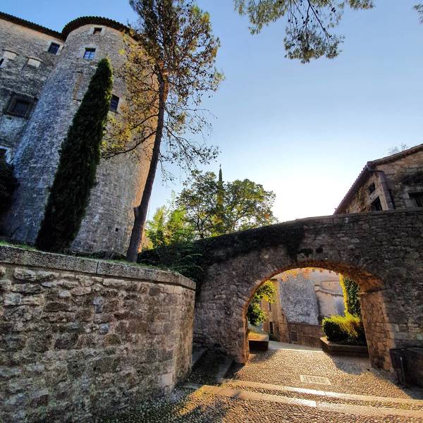 Historical Girona Tour