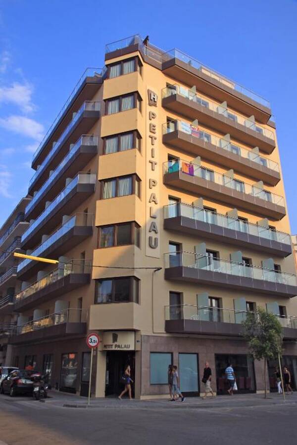 Hotel Petit Palau Blanes