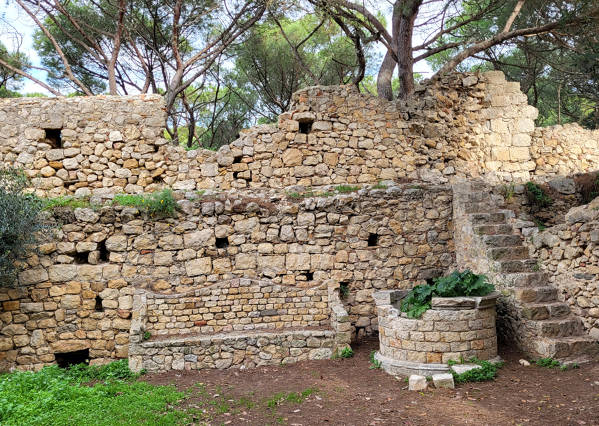 Jardín Víctor Català Sant Martí d'Empúries