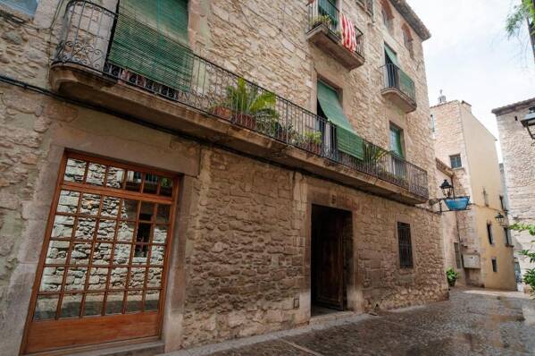 Pensió Bellmirall Girona