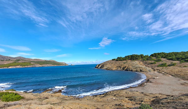 Borró de dins beach (petita de Garbet) Colera