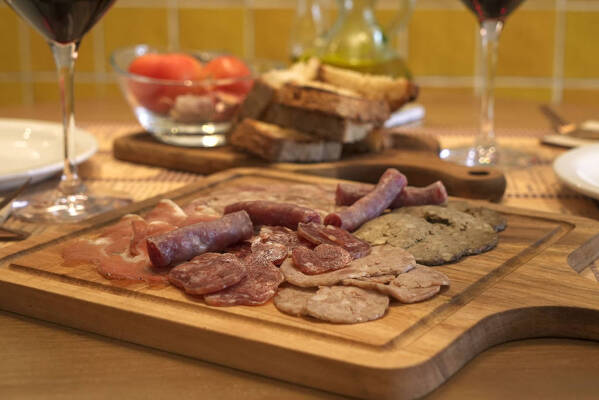 Tour Historia y Gastronomía de Girona
