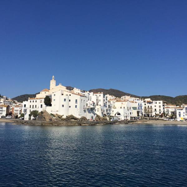 Ferrie de Roses a Cadaqués