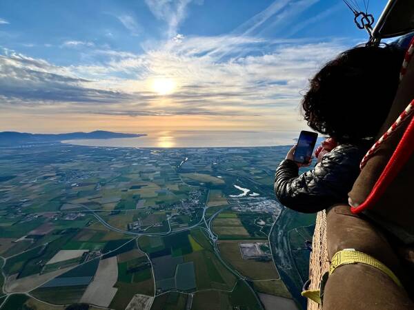 Vol privat en globus a la Costa Brava (11-12 persones)